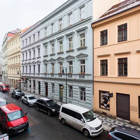 Modern Loft Getaway * Prag